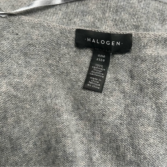 Halogen Cashmere Sleeveless Cardigan Shawl, Heather Grey, O/S - Picture 2 of 5